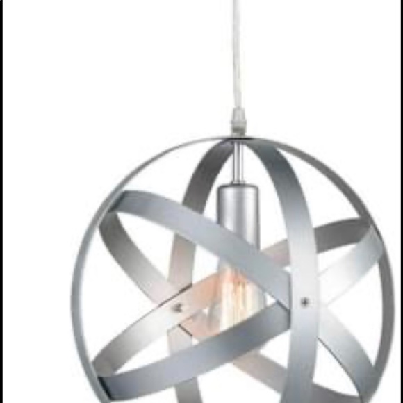 New in the box light fixture - Picture 4 of 4